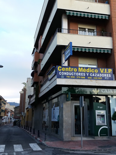 Sitios para renovar el carnet de conducir en Granada
