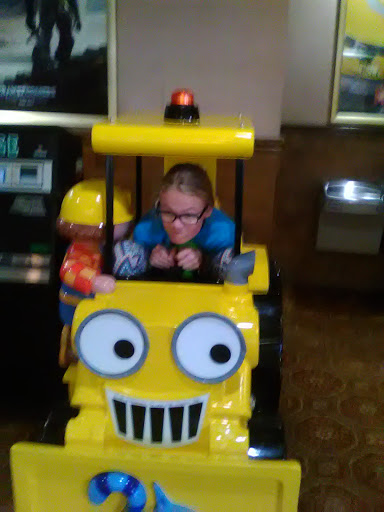 Movie Theater «Three Star Cinema», reviews and photos, 1360 Sparta St, McMinnville, TN 37110, USA