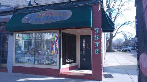 Toy Store «The TreeHouse Toy Store», reviews and photos, 793 Elmwood Ave, Buffalo, NY 14222, USA