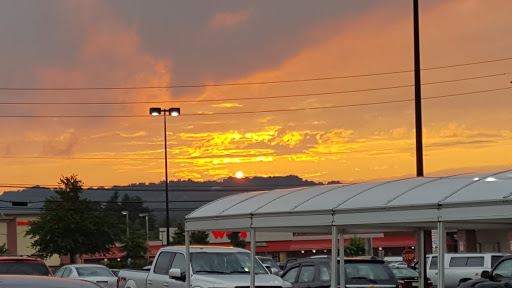 Grocery Store «Giant Food Stores», reviews and photos, 216 E Fairmount St, Coopersburg, PA 18036, USA