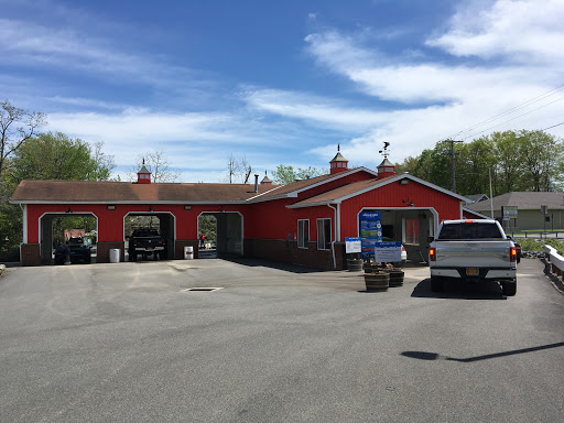 Bubble Barn Car Wash en Newburgh