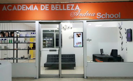Academia de Belleza Andrea School International, Duarte