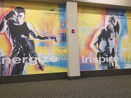 Gym «LA Fitness», reviews and photos, 7650 S Barrington Rd, Hanover Park, IL 60133, USA