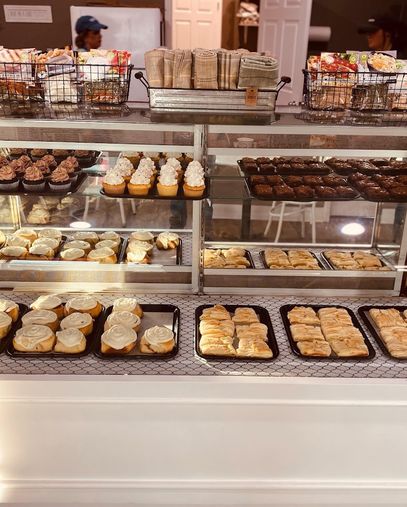 Honeybee Baked Goods and Cafe 42171