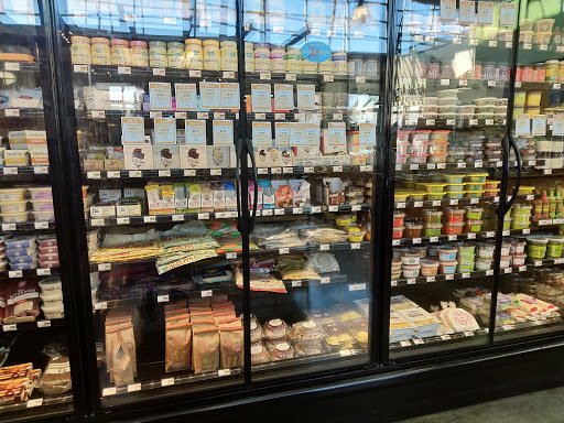 Grocery Store «Community Market at the Barlow», reviews and photos, 6762 Sebastopol Ave #100, Sebastopol, CA 95472, USA