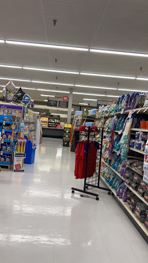 Grocery Store «Giant Food Stores», reviews and photos, 720 W Street Rd, Warminster, PA 18974, USA