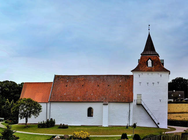 Anmeldelser af Hylke Kirke i Skanderborg - Kirke