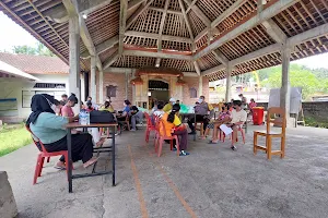 Balai Serbaguna Desa Tangkup Anyar image