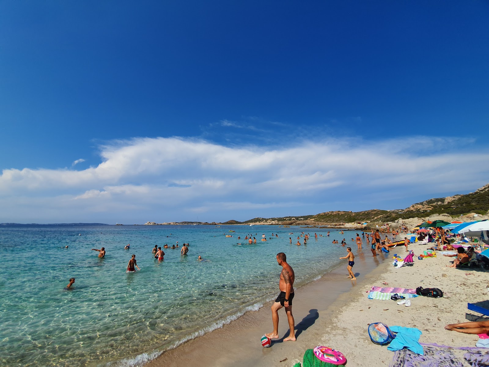 Spiaggia di Bassa Trinita'in fotoğrafı imkanlar alanı