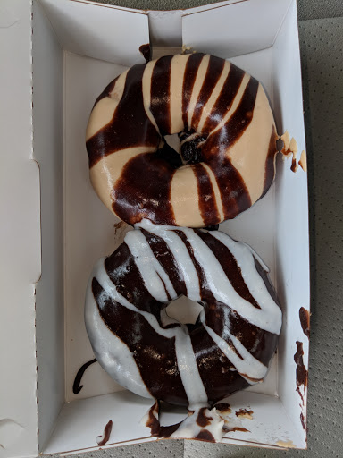 Donut Shop «Duck Donuts», reviews and photos, 409 Pisgah Church Rd, Greensboro, NC 27455, USA