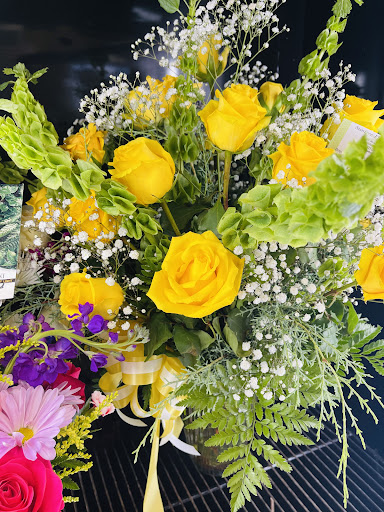 Florist «Suntree Florist & Gifts», reviews and photos, 6450 N Wickham Rd Suite 113, Melbourne, FL 32940, USA