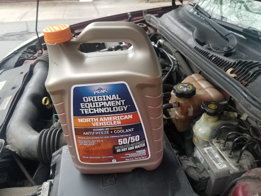 Auto Parts Store «AutoZone», reviews and photos, 160-20 Union Tpke, Fresh Meadows, NY 11366, USA