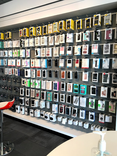 Cell Phone Store «AT&T», reviews and photos, 620 Jefferson Rd Suite 200, Rochester, NY 14623, USA