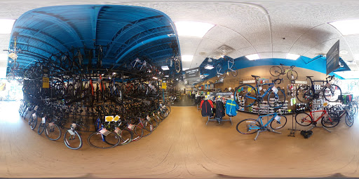 Bicycle Store «Performance Bicycle», reviews and photos, 2720 N Halsted St, Chicago, IL 60614, USA
