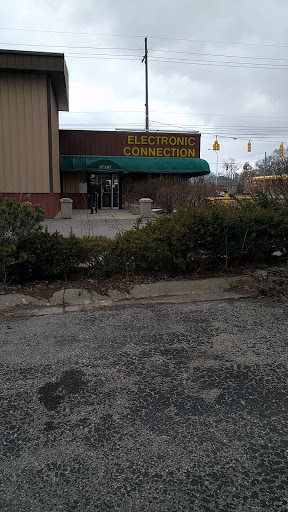 Electronics Store «Electronic Connection», reviews and photos, 37387 Ford Rd, Westland, MI 48185, USA
