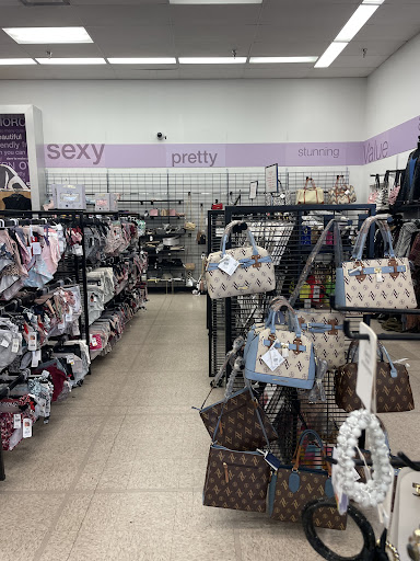 Clothing Store «K&G Fashion Superstore», reviews and photos, 908 Morse Rd, Columbus, OH 43229, USA