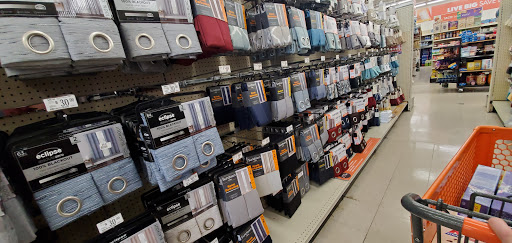 Discount Store «Big Lots», reviews and photos, 16100 E 10 Mile Rd, Eastpointe, MI 48021, USA