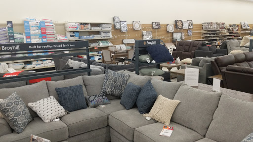 Discount Store «Big Lots», reviews and photos, 3662 NY-281 #1, Cortland, NY 13045, USA