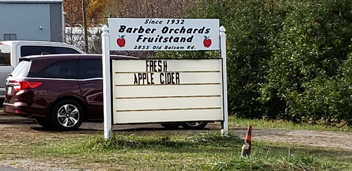 Produce Market «Barber Orchard Fruitstands Inc», reviews and photos, 2855 Old Balsam Rd, Waynesville, NC 28786, USA