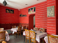 Atmosphère du Restaurant indien Restaurant Agra à Auxerre - n°2