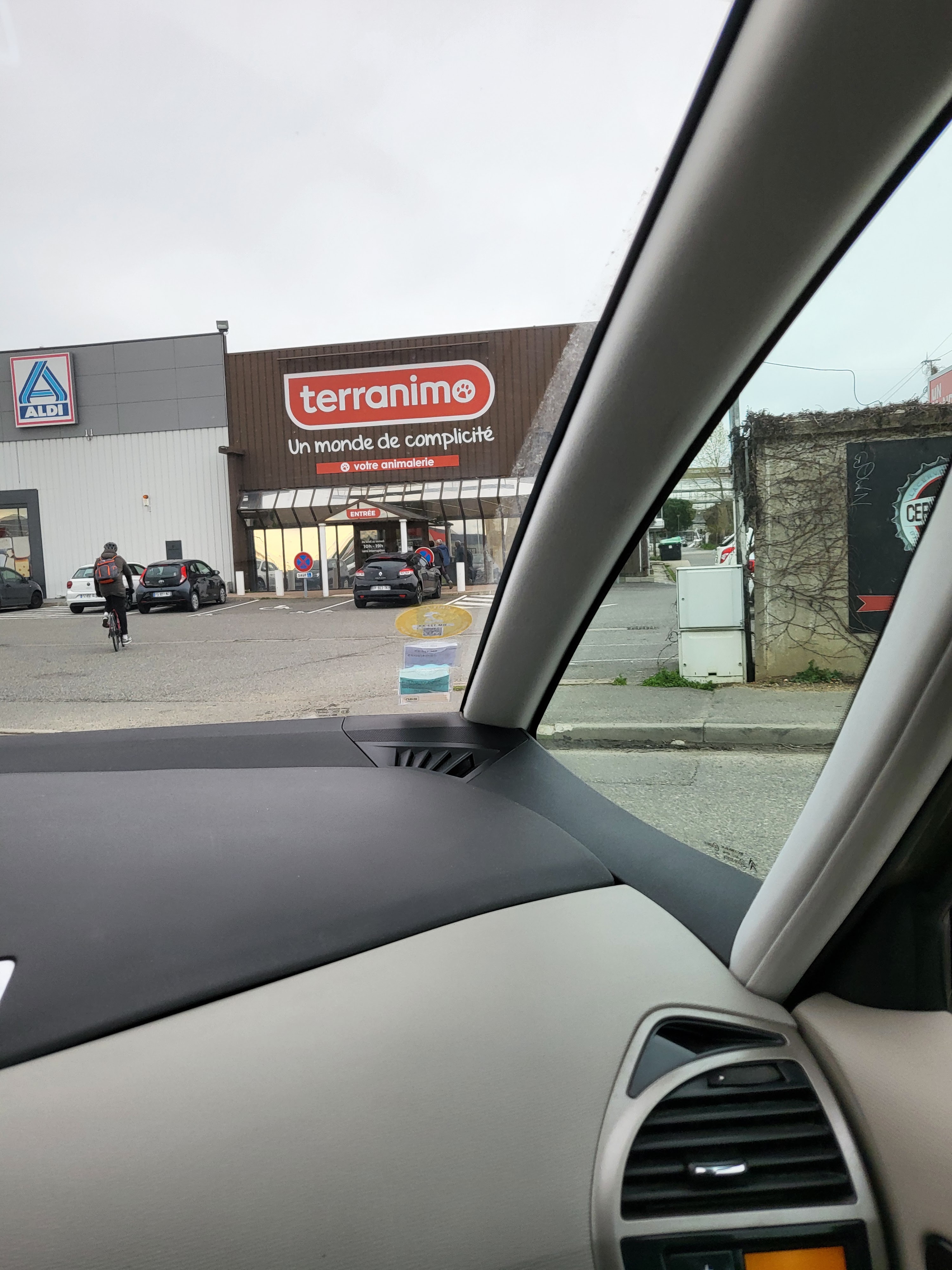 Photo n° 1 de l'avis de F. fait le 10/03/2024 à 17:12
