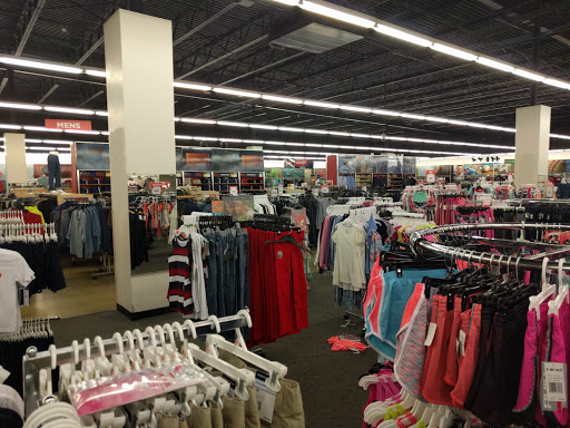 Outlet Store «VF Outlet», reviews and photos, 3939 I-35 #450, San Marcos, TX 78666, USA