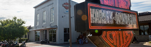 Harley-Davidson Dealer «House of Harley-Davidson®», reviews and photos, 6221 W Layton Ave, Milwaukee, WI 53220, USA