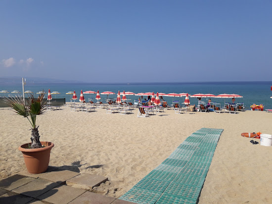 Pizzo beach III