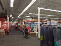 Staples - Photo 7 - Car repair in Brooklyn, NY, Brooklyn