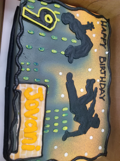 Wedding Bakery «The Cake Shop», reviews and photos, 2231 N Fairfield Rd, Beavercreek, OH 45431, USA