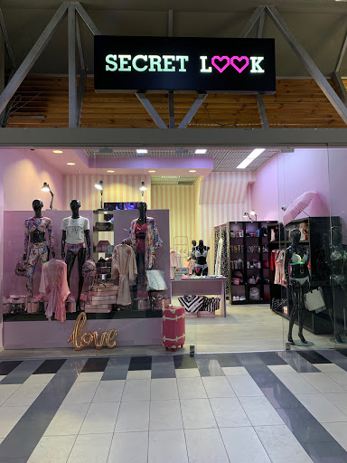 Secret Look (Victoria's Secret)