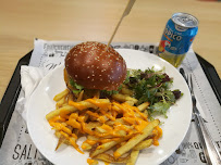 Hamburger du Restauration rapide Food Court - Restaurant Halal à Nanterre - n°10
