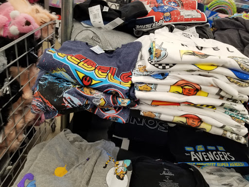 Variety Store «Five Below», reviews and photos, 1950 E Greyhound Pass #4, Carmel, IN 46033, USA