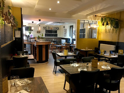Chez Les Filles, Bistrot, Restaurant, Bar, PMU à Metz