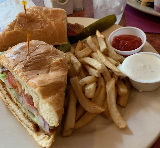 Restaurant «Mr Luckys of Pleasant Hill», reviews and photos