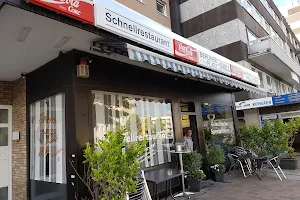 Berliner Platz Grill image