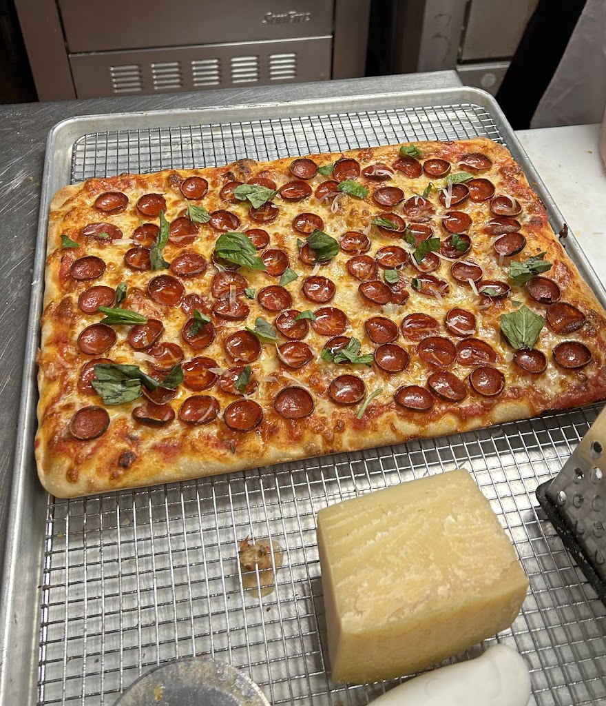 Nonna’s Pizza “A Taste of Italy” 08096