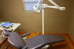 Beechmont Dental image
