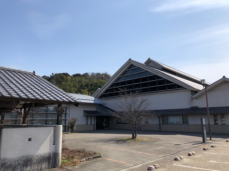 桜井市立図書館