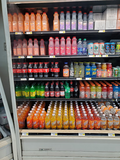 Grocery Store «Piggly Wiggly», reviews and photos, 1101 Scottsville Rd, Lafayette, TN 37083, USA