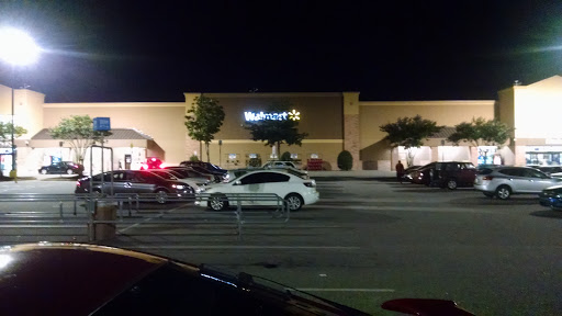 Department Store «Walmart Supercenter», reviews and photos, 2601 George Washington Memorial Hwy, Yorktown, VA 23693, USA