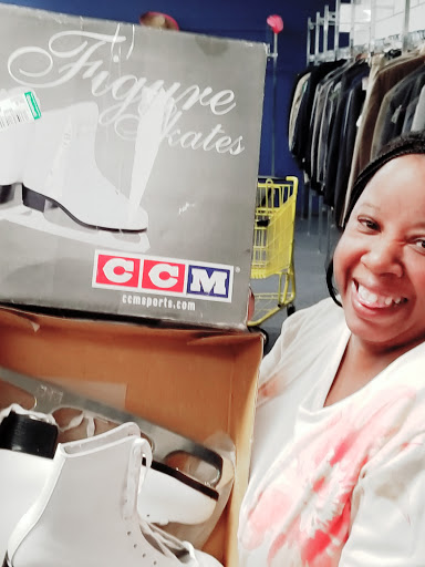 Thrift Store «Goodwill», reviews and photos, 5461 Marlton Pike # 2, Pennsauken Township, NJ 08109, USA
