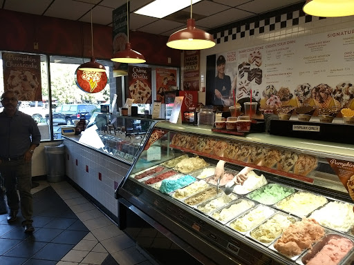 Ice Cream Shop «Cold Stone Creamery», reviews and photos, 4247 Atlantic Ave, Long Beach, CA 90807, USA