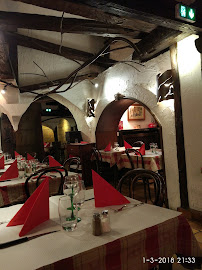 Atmosphère du Restaurant de spécialités alsaciennes À La Tête De Lard à Strasbourg - n°18