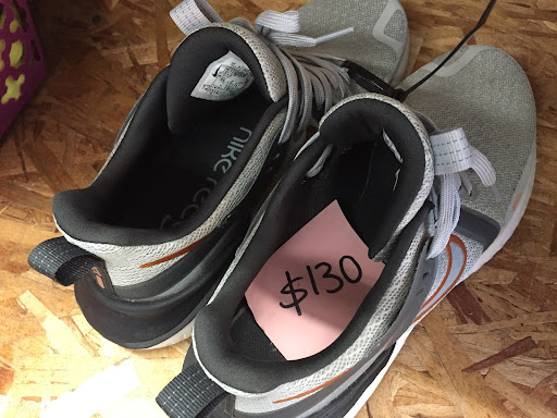 Thrift Store «Secondhand Affordables Thrift store», reviews and photos, 14011 Pacific Ave S, Tacoma, WA 98444, USA