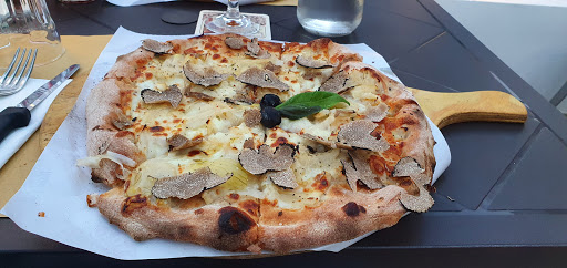 Pizzeria La Brace dOro in Rivergaro, Provincia di Piacenza