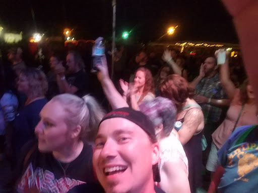 Live Music Venue «B&B Backyard», reviews and photos, 2134 N Kansas Ave, Topeka, KS 66608, USA