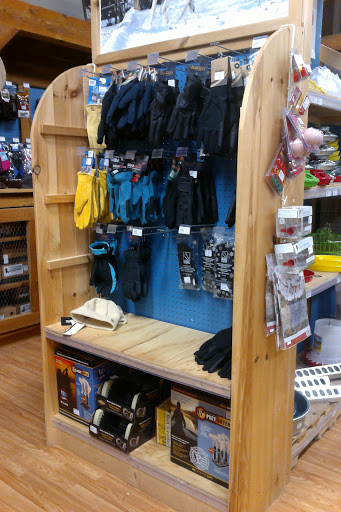 Pet Supply Store «CountryMax - Spencerport», reviews and photos, 4658 W Ridge Rd, Spencerport, NY 14559, USA