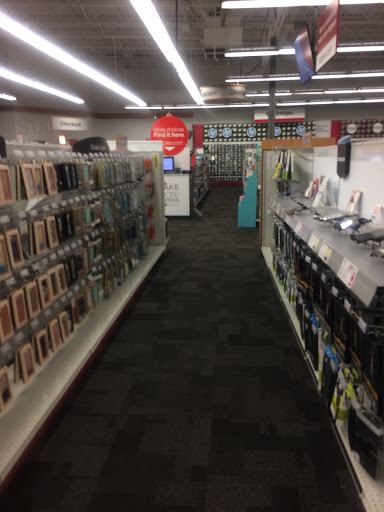 Office Supply Store «Staples», reviews and photos, 436 Southbridge St, Auburn, MA 01501, USA