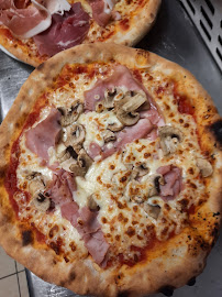 Prosciutto crudo du Restaurant Pizza Mona Lisa CHALLENGER SARL à Yerres - n°3
